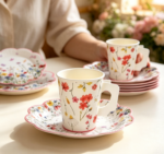 Wildflower-Print Scalloped-Edge Paper Cup & Plate Set with Handles